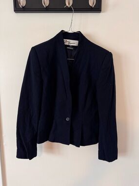 Vintage Navy Single-Button Women's Blazer
